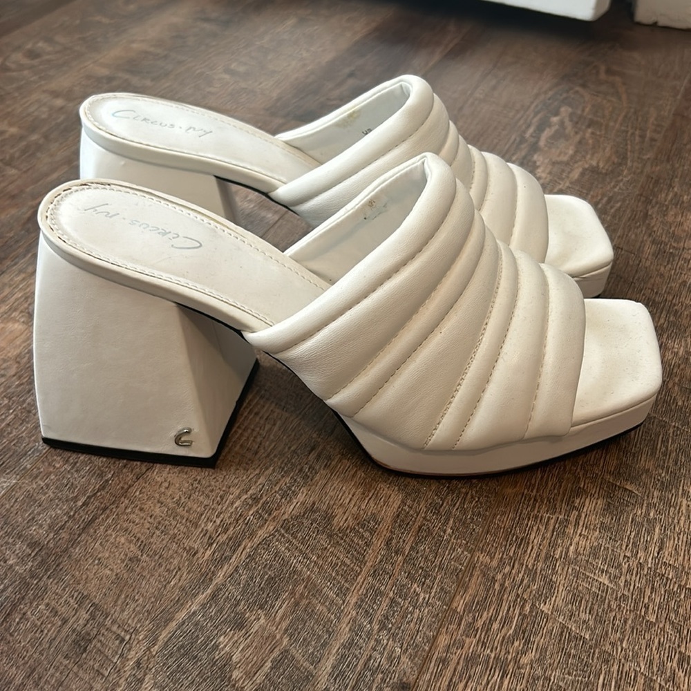 White Heels - Picture 2 of 4